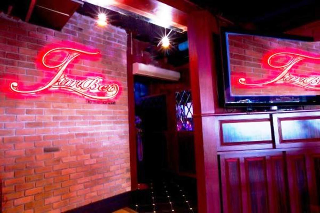 Fourteen Again Pattaya Extérieur photo